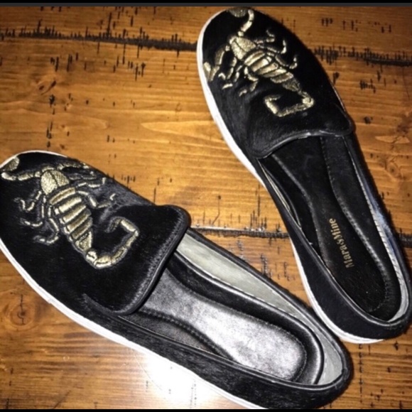 Mara & Mine Shoes - Mara & Mine Katie Scorpion Slip On Shoes